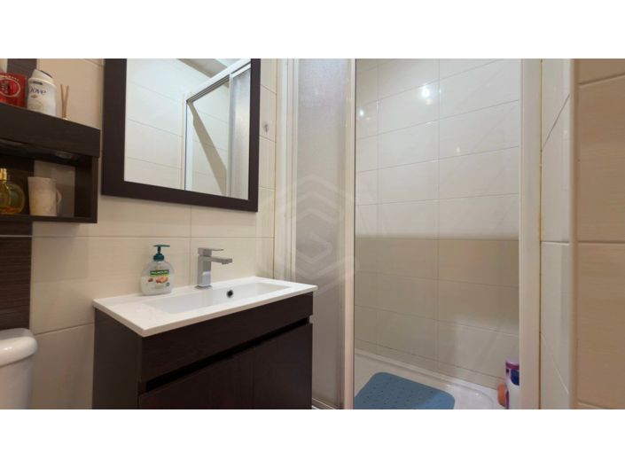Image No.21-2 Bed Apartment for sale