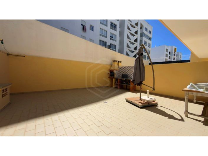 Image No.29-2 Bed Apartment for sale