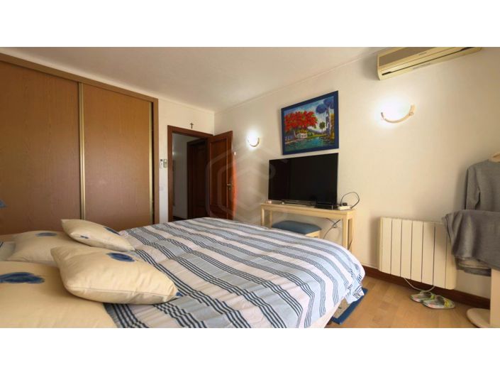 Image No.19-2 Bed Apartment for sale