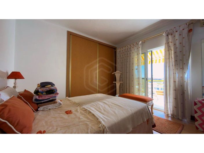 Image No.21-2 Bed Apartment for sale