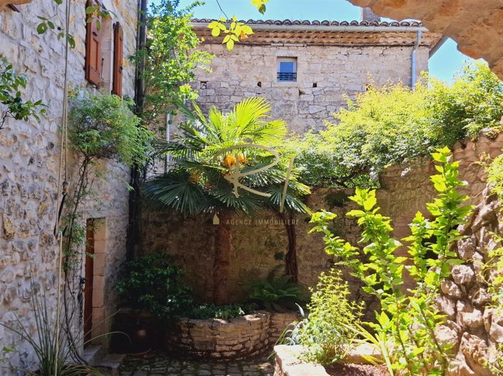 Image No.3-3 Bed House for sale