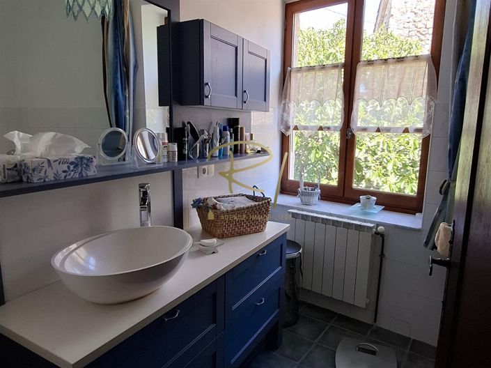 Image No.9-3 Bed House for sale
