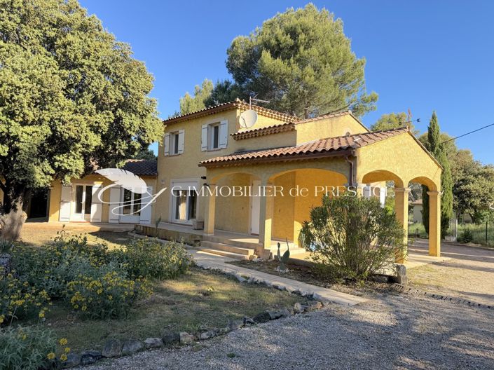 Image No.2-4 Bed House for sale