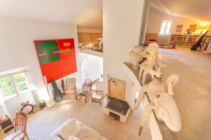 Image No.20-10 Bed House for sale