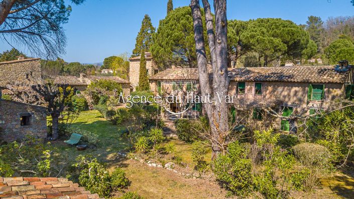Image No.4-10 Bed House for sale