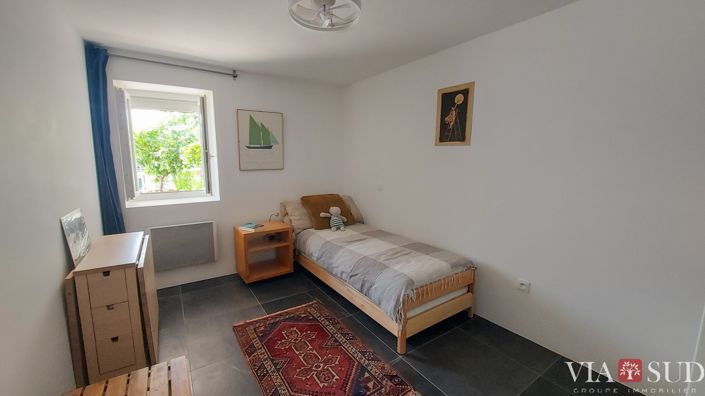 Image No.9-2 Bed House for sale