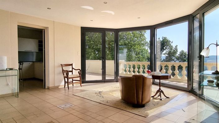 Image No.21-3 Bed House for sale