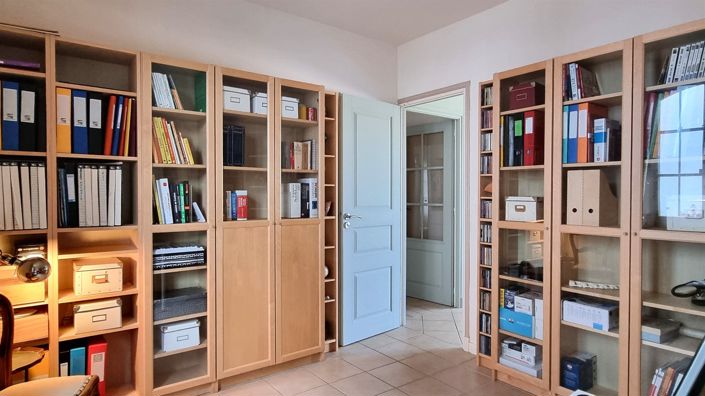 Image No.36-3 Bed House for sale