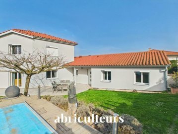 1 - Échalas, House
