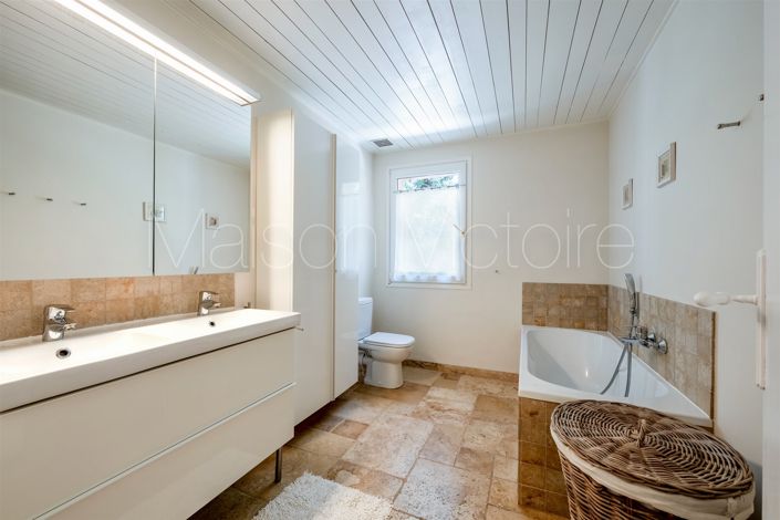 Image No.21-4 Bed House for sale