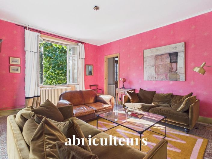 Image No.10-4 Bed House for sale