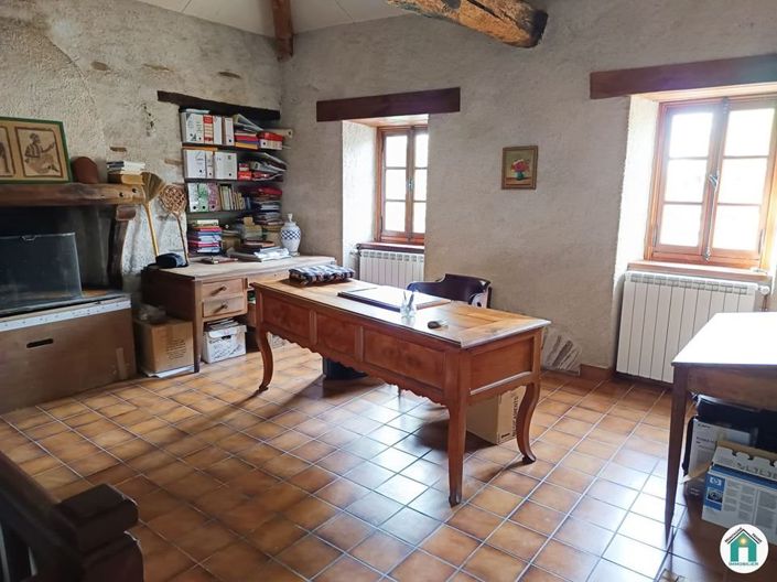 Image No.16-5 Bed House for sale
