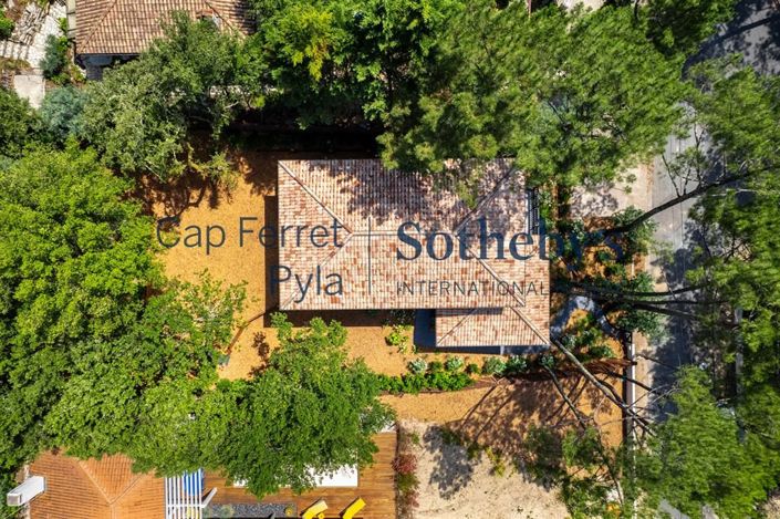Image No.5-7 Bed Property for sale