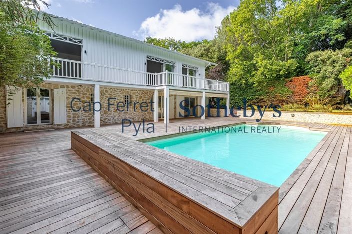 Image No.6-6 Bed House for sale