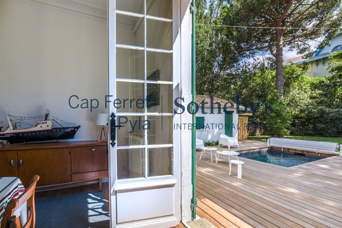 Image No.9-7 Bed House for sale