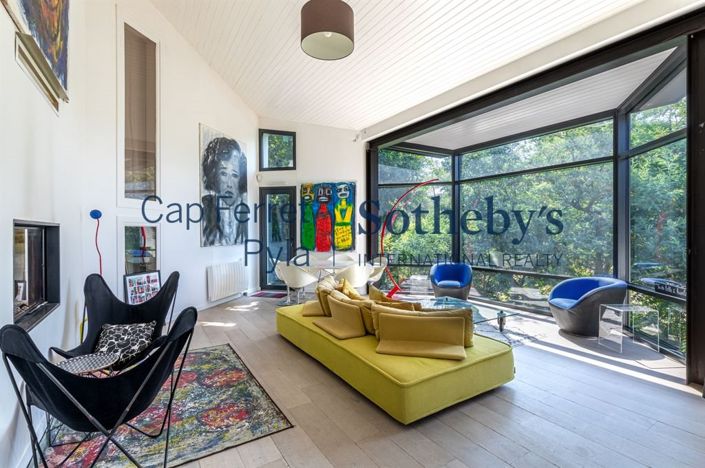 Image No.6-4 Bed House for sale