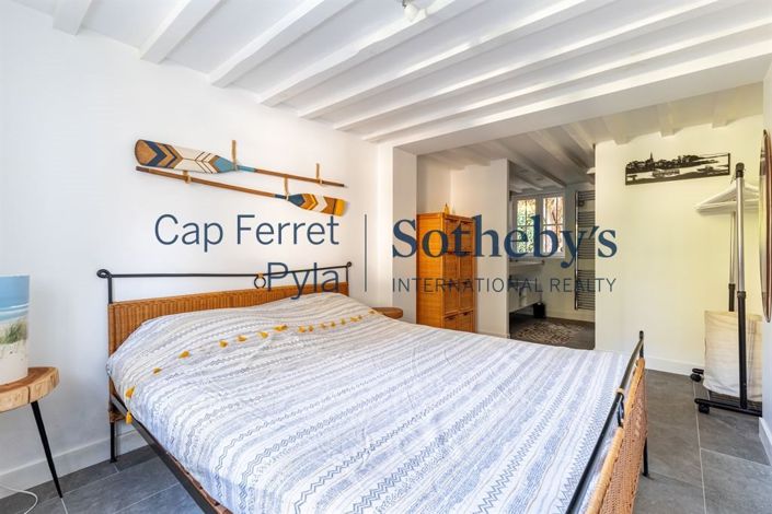Image No.16-4 Bed House for sale