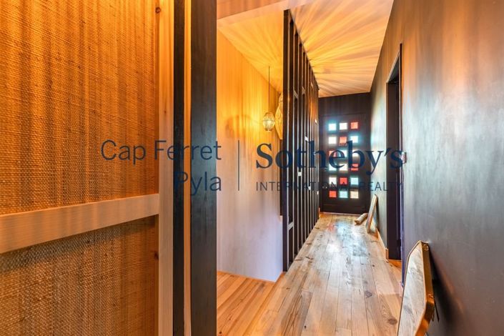 Image No.14-4 Bed House for sale