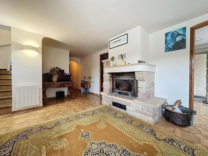 Image No.12-3 Bed House for sale
