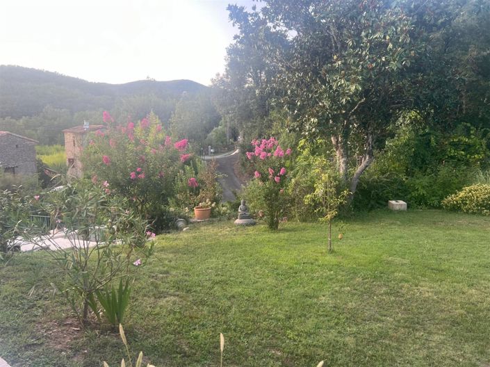 Image No.15-3 Bed House for sale