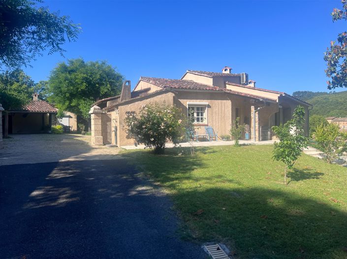 Image No.16-3 Bed House for sale