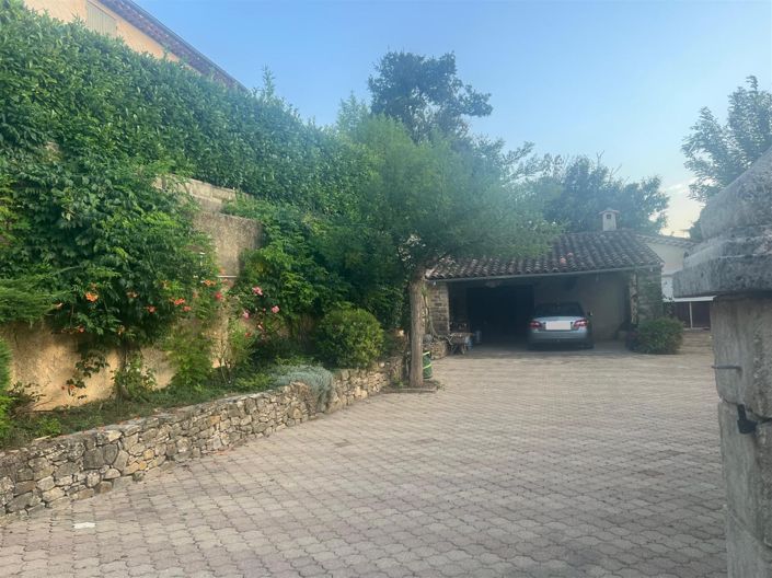 Image No.17-3 Bed House for sale