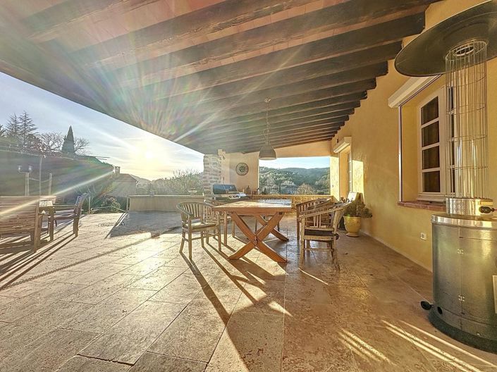 Image No.2-3 Bed House for sale