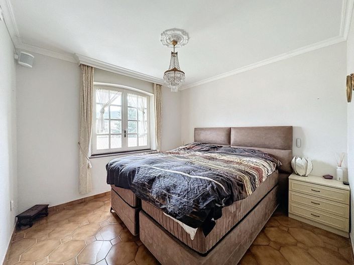 Image No.5-3 Bed House for sale