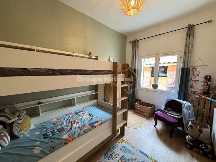 Image No.4-2 Bed House for sale