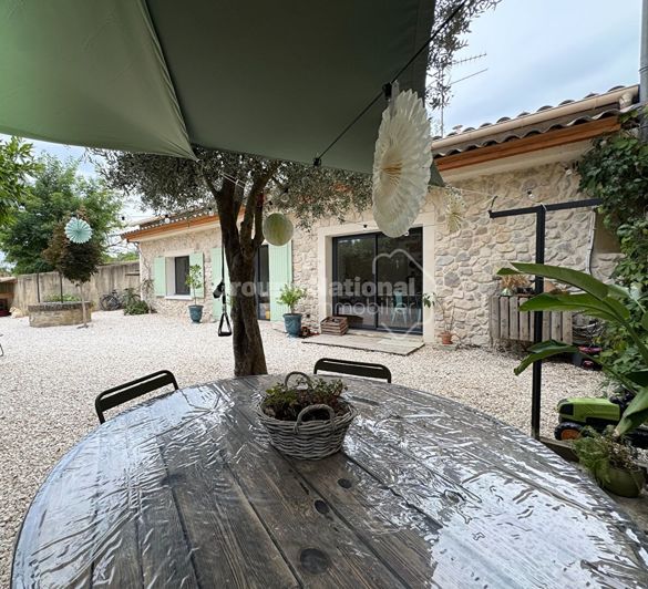 Image No.8-2 Bed House for sale