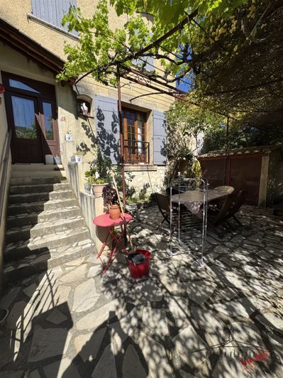 Image No.5-10 Bed House for sale