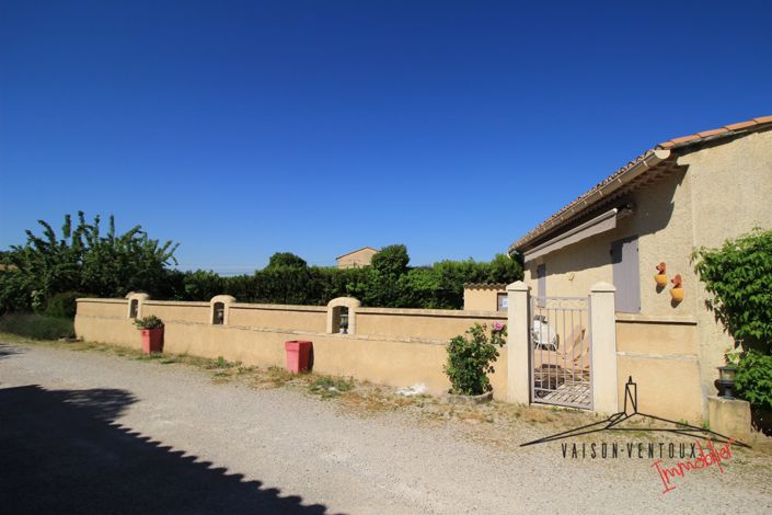 Image No.8-10 Bed House for sale