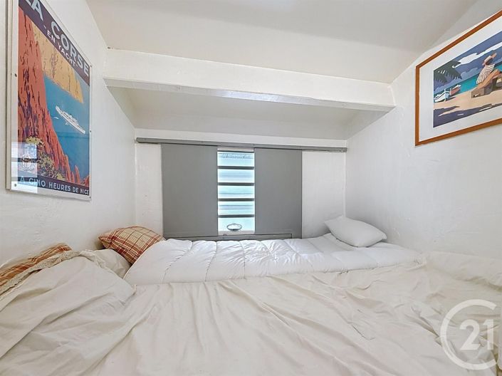 Image No.9-2 Bed House for sale