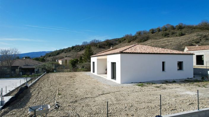 Image No.5-4 Bed House for sale