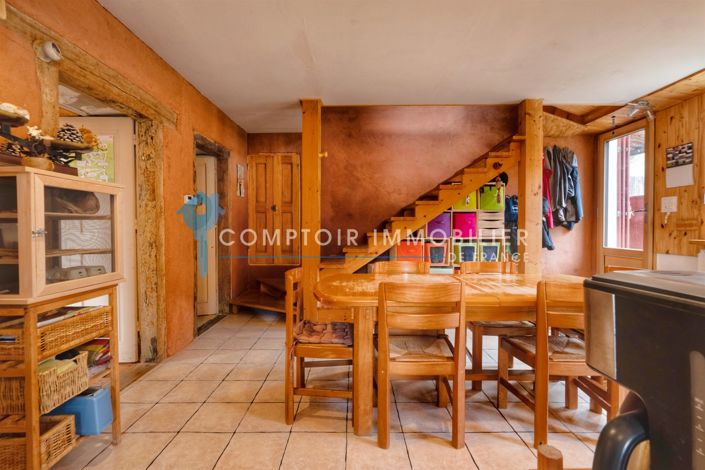 Image No.9-4 Bed House for sale