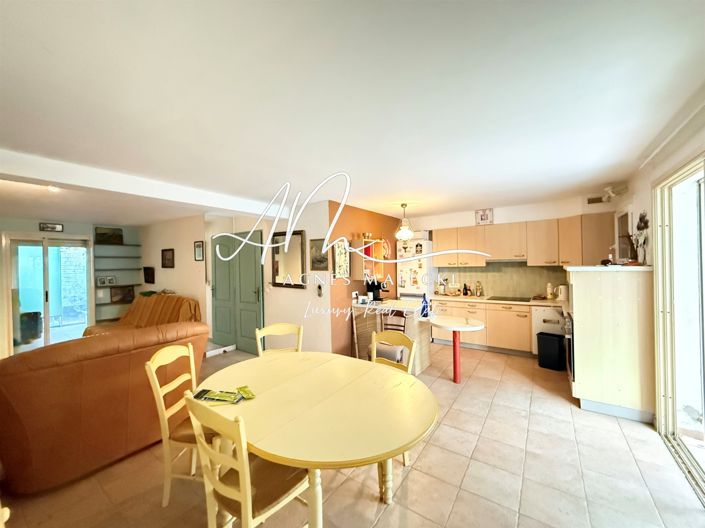 Image No.5-3 Bed House for sale
