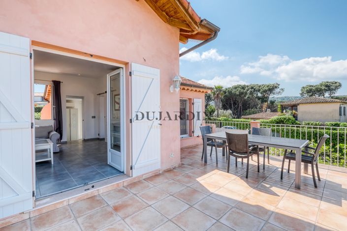Image No.7-4 Bed House for sale