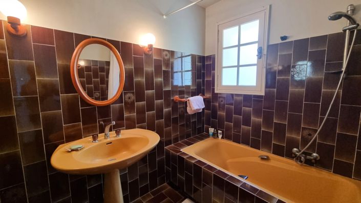 Image No.9-3 Bed Property for sale