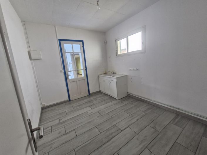 Image No.7-2 Bed House for sale