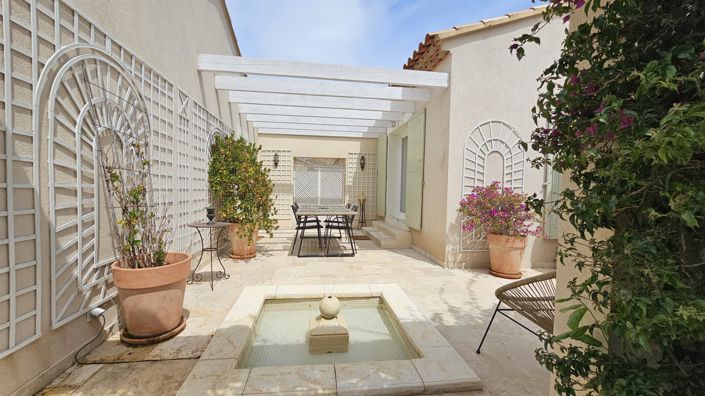 Image No.19-3 Bed House for sale
