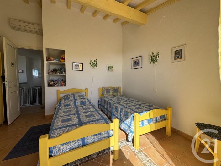 Image No.16-3 Bed House for sale