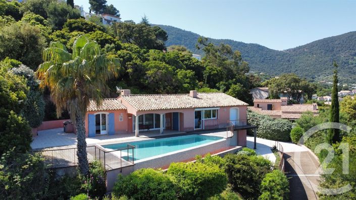 Image No.3-3 Bed House for sale