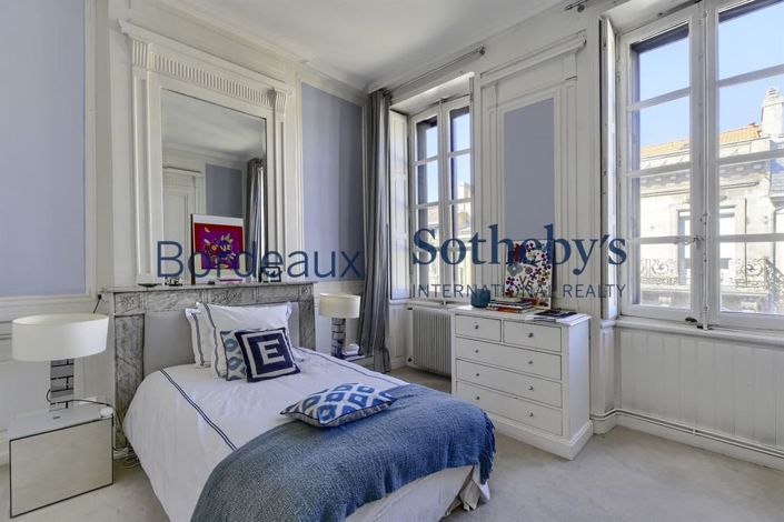 Image No.11-5 Bed House for sale