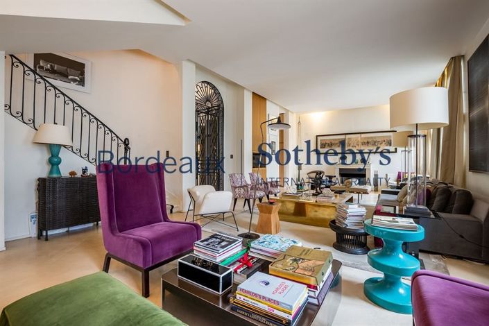 Image No.4-5 Bed House for sale