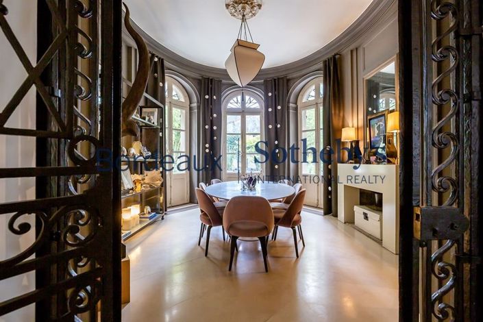 Image No.5-5 Bed House for sale