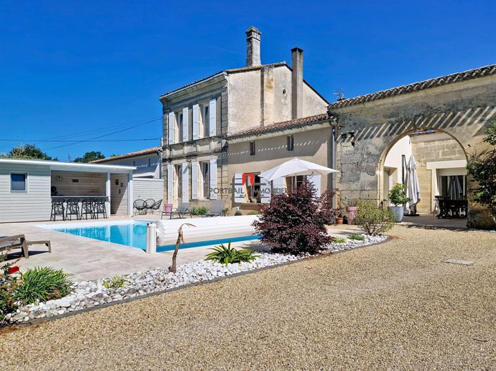 Image No.2-4 Bed House for sale