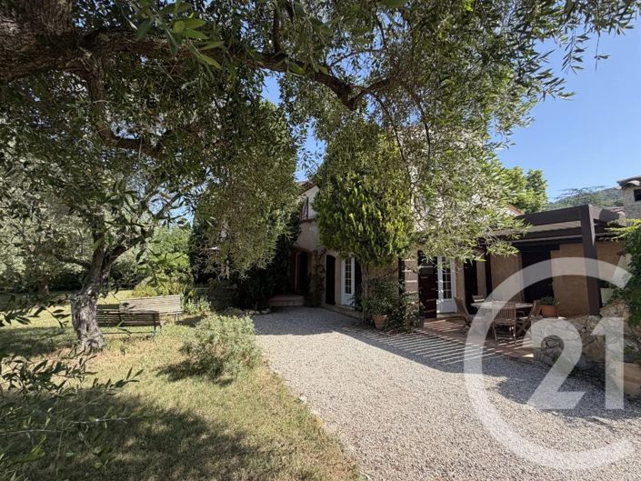 Image No.16-5 Bed House for sale