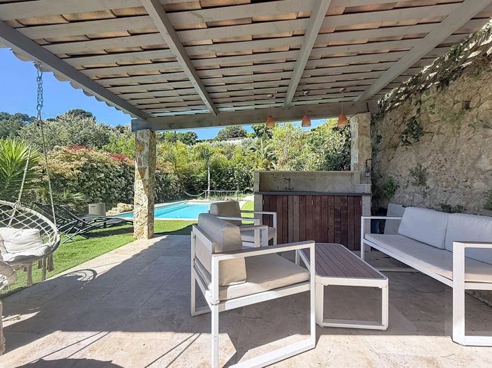 Image No.3-5 Bed House for sale