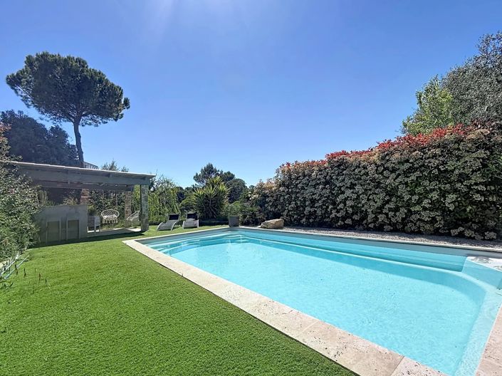 Image No.4-5 Bed House for sale