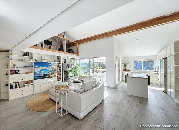 Image No.5-5 Bed House for sale